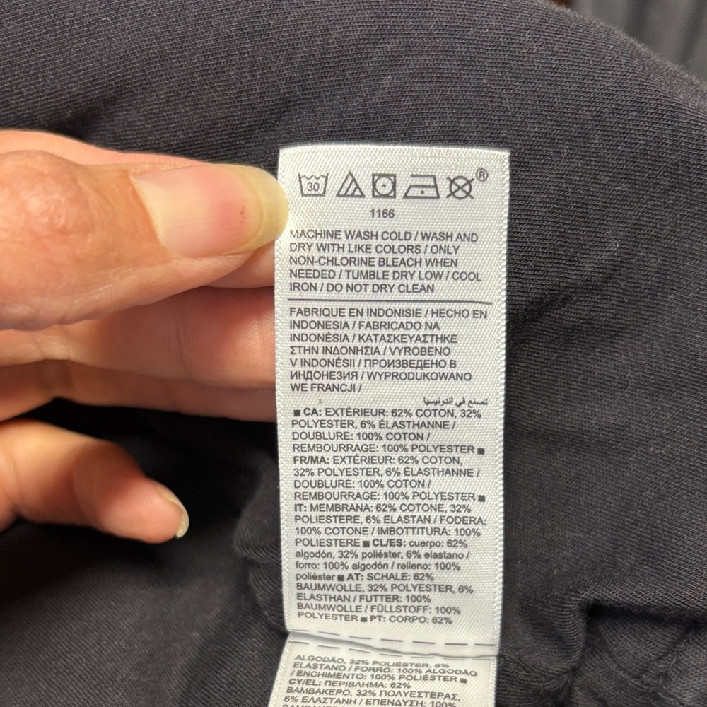 Athleta Small‎ Black Quilted Bomber Jacket. EUC - Picture 12 of 16